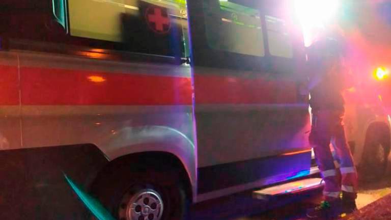 Pri Ogleju sta se v prometni nesreči hudo poškodovala mati in dvoletni sin