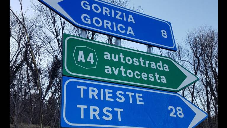 Državna cesta končno dvojezična tudi v Dolu