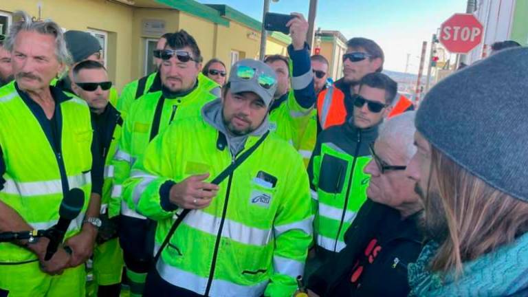 Puzzerja odpustili iz službe