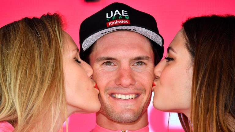 V rožnati majici Jan Polanc