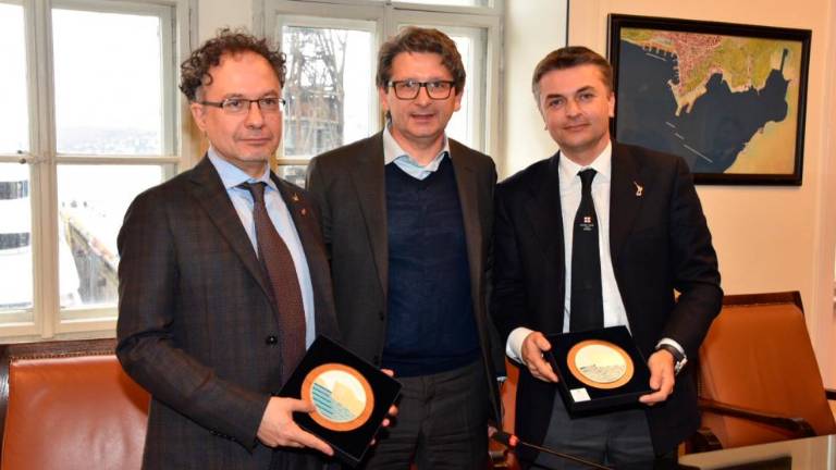 Država stavi na strateški Trst