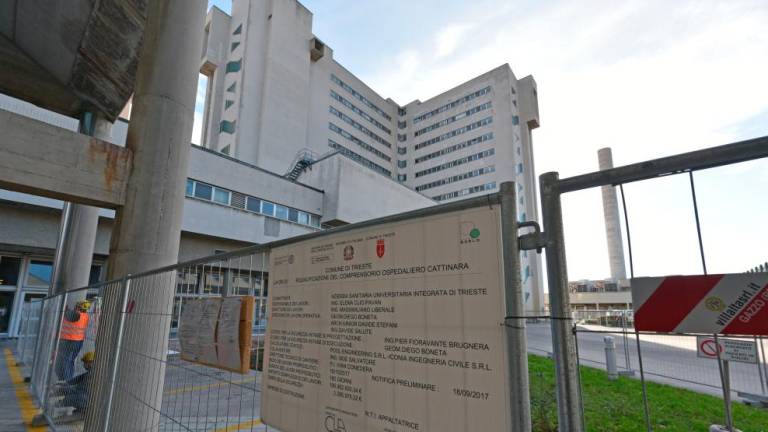 Usoda prenove katinarske bolnišnice še ni zapečatena