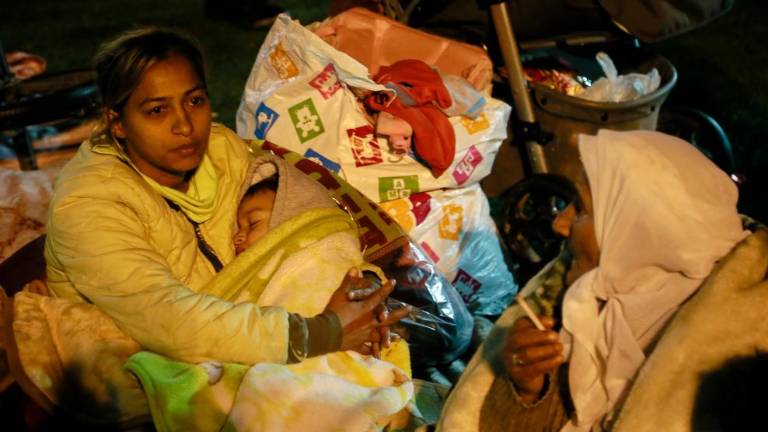 Potres v Albaniji zahteval 23 smrtnih žrtev, več kot 600 je poškodovanih