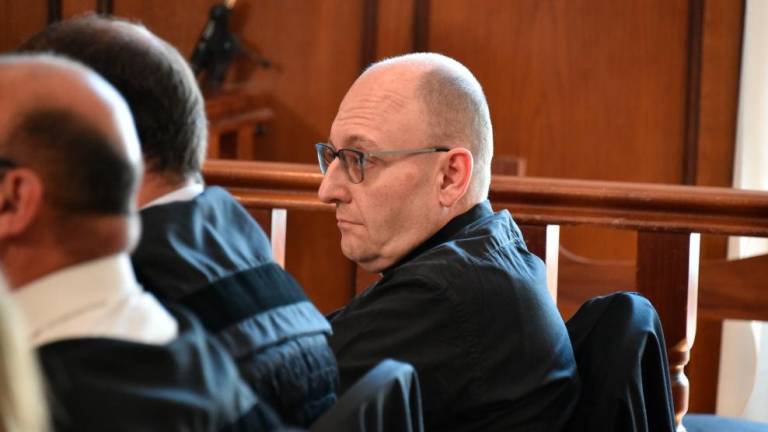 Duhovnik v Trstu obsojen na 21 let in 6 mesecev zapora