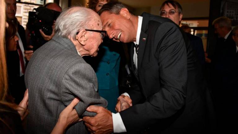 Borut Pahor prisrčno pozdravil 105-letnega Borisa Pahorja