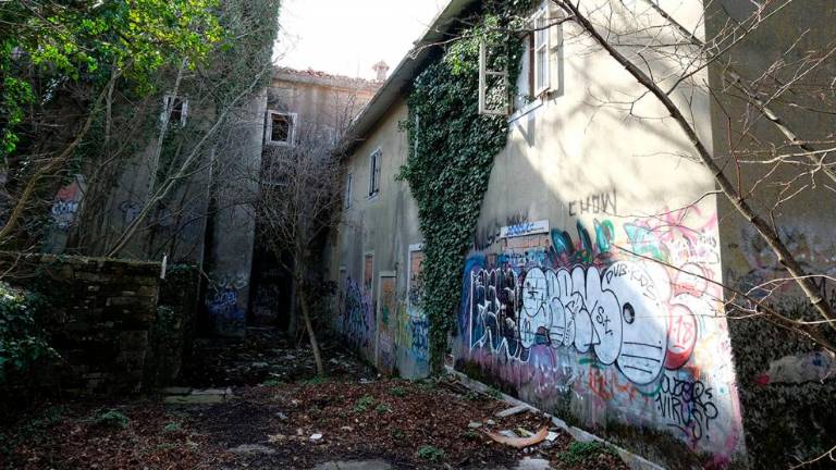 Odkrivajmo zapuščeni hotel pri Obelisku