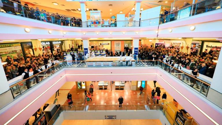 Največja kremšnita na svetu