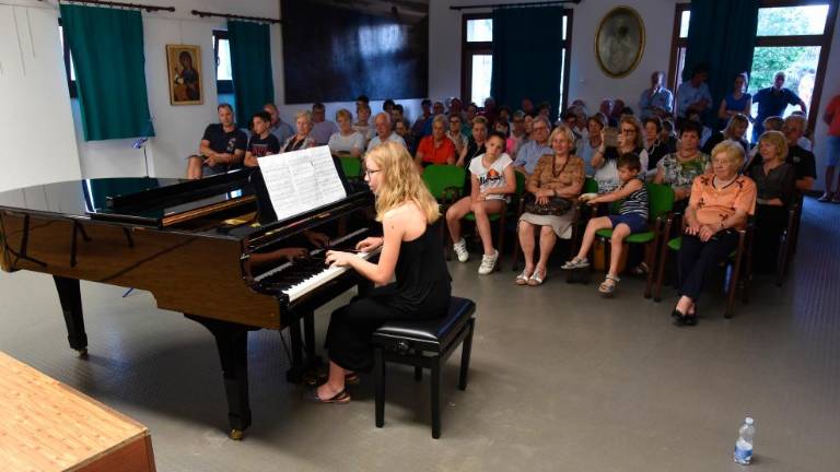 Križani? Vendar nasmejani ...