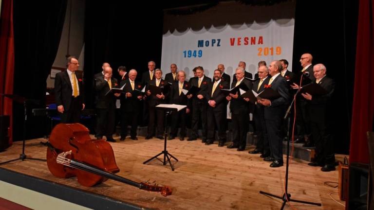 Izvirna 70-letnica moškega zbora Vesna