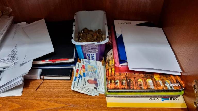 Po delu v vinogradih so jih zapirali v stanovanja (VIDEO)