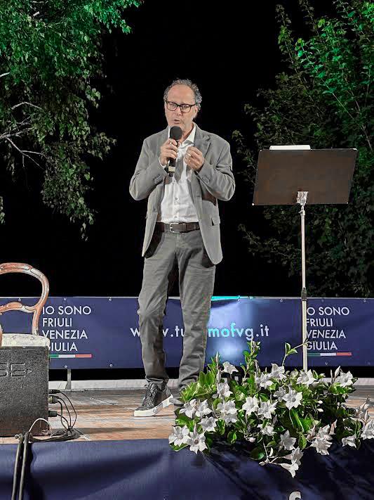 Andro Merkù napolnil osrednji mestni trg v Plodnu