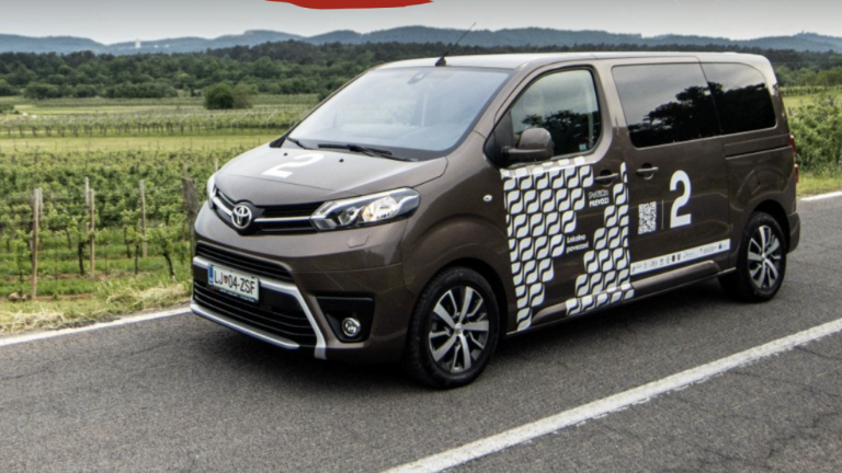 S kombijem čezmejno po Geoparku Kras-Carso