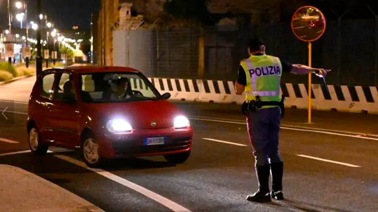 Policisti odvzeli sedem vozniških dovoljenj in izrekli sedemdeset kazenskih točk