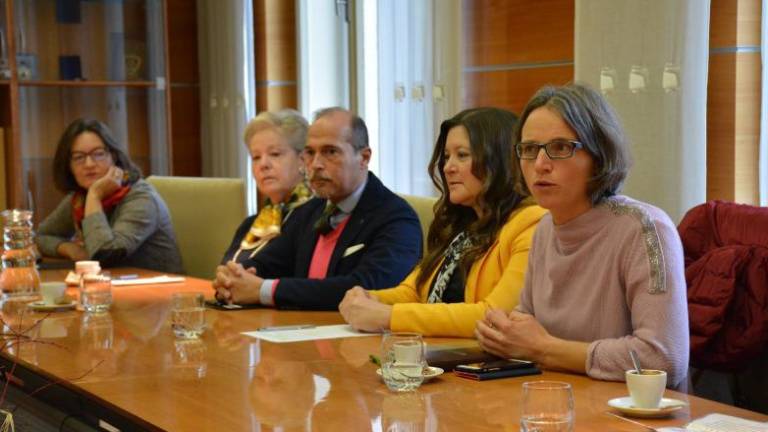 »Zgodbe beguncev smo začutili«