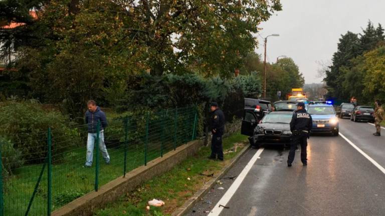 Čezmejno zasledovanje se je pri Bazovici končalo z nesrečo