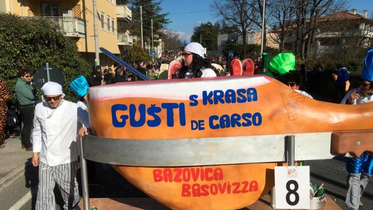 Med vozovi Medjevas-Štivan, med skupinami Bazovica