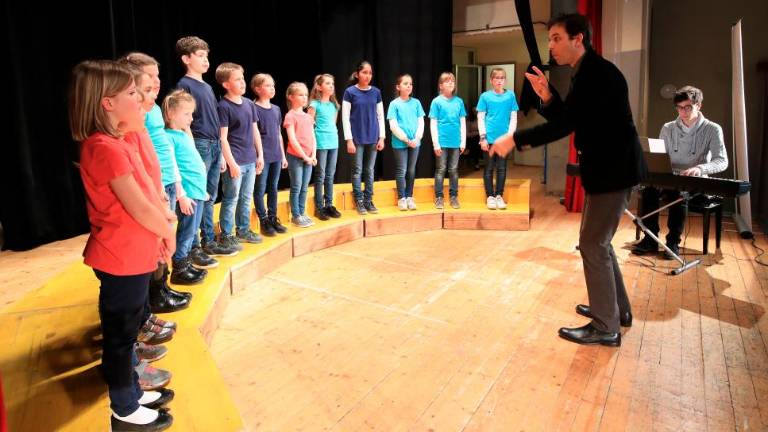 Na Tržaškem skoraj vsi otroci pojejo ...