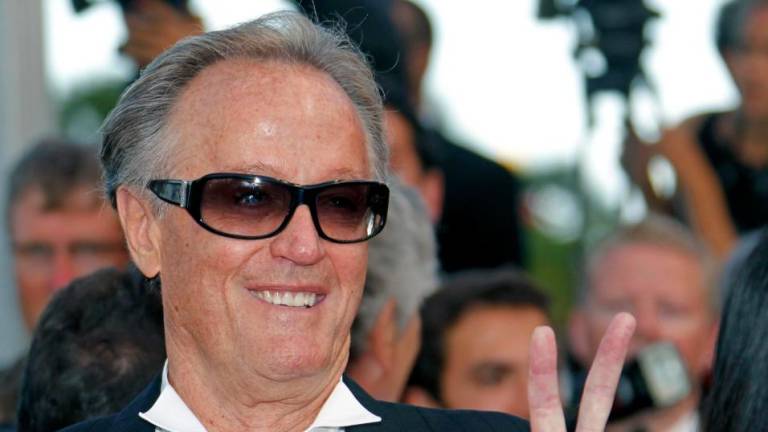 Umrl hollywoodski igralec Peter Fonda