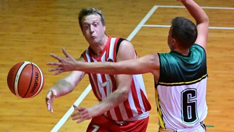 Zanesljivi zmagi Doma in Kontovela