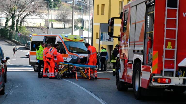 V trčenju poškodovan skuterist