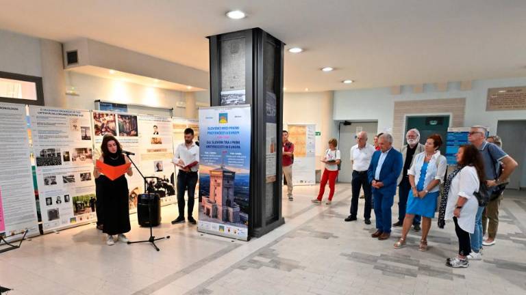 V Narodnem domu odprli razstavo o primorskem antifašizmu