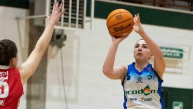 Anna Turel je bila s povprečjem 14 točk na dvoboj najboljša strelka ekipe Ecodem Alpo (FB/ALPOBASKET99)