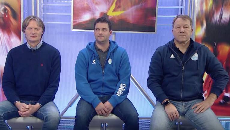 Športel z odbojkarskimi trenerji