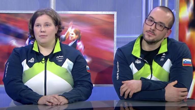 Športel z dvigovalko uteži Martino Sosič