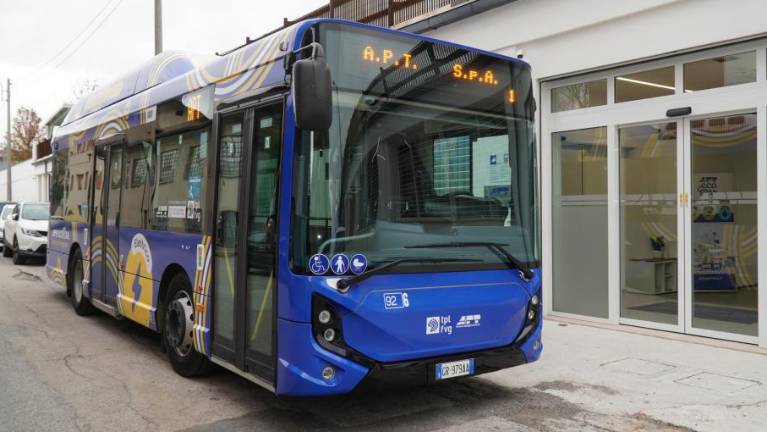 V petih letih bo 81 odstotkov mestnih avtobusov okolju prijaznih