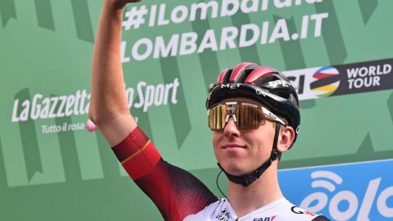 Pogačarjev dvojček po Lombardiji