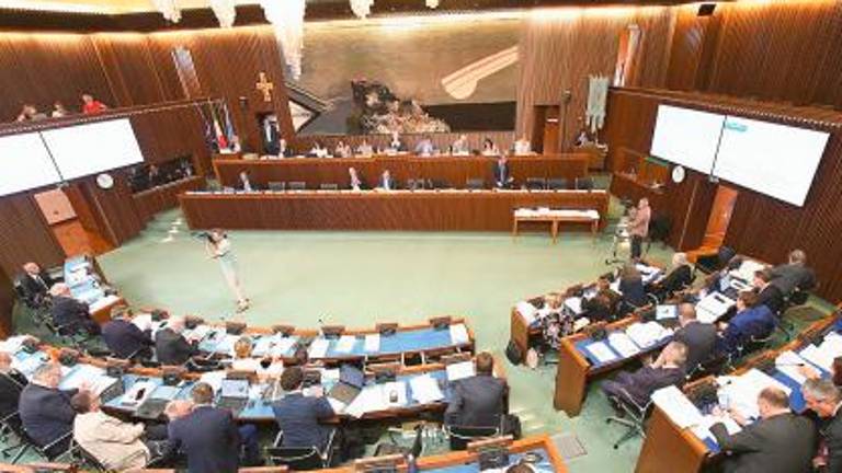 Pri prostorskem upravljanju bodo upoštevali manjšine