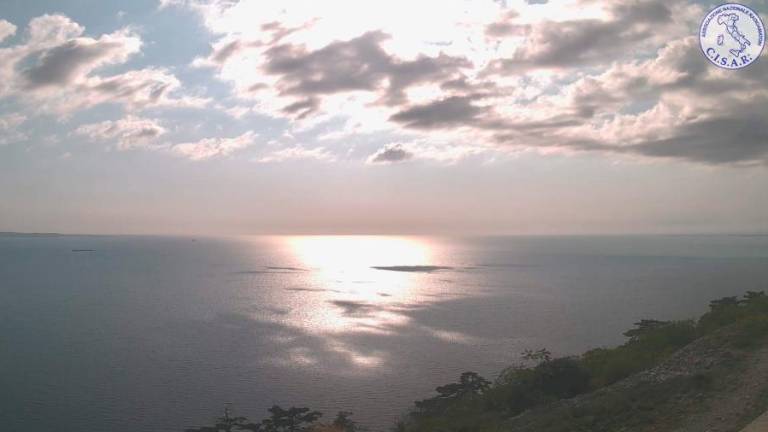 V noči na nedeljo prihaja vremenska fronta