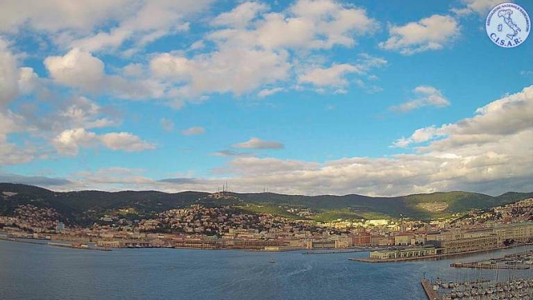 Od nedelje s subtropskim zrakom občutna otoplitev in več sončnih dni