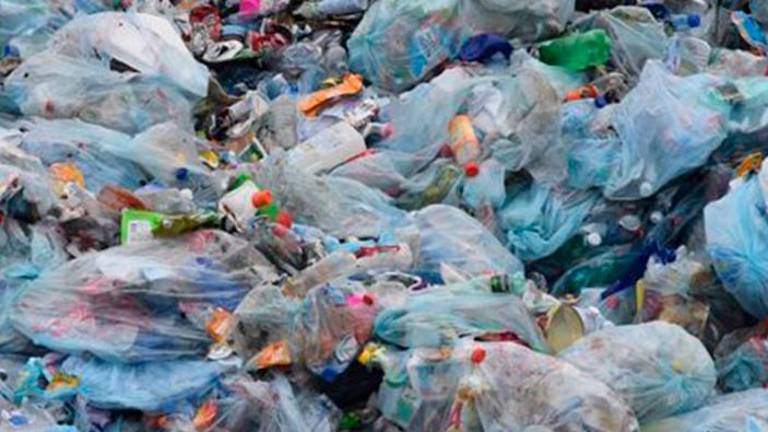 Za uporabo plastične vrečke dvotedenski zapor