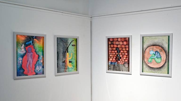 Razstava Umetnost in ravnovesje vabi k razmisleku