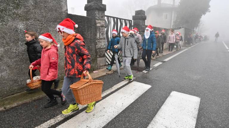 S kolednicami že trideset let razveseljujejo vaščane
