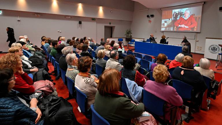 V Narodnem domu so predstavili dvojezično publikacijo Stanke Hrovatin Niso samo spomini (FOTODAMJ@N)