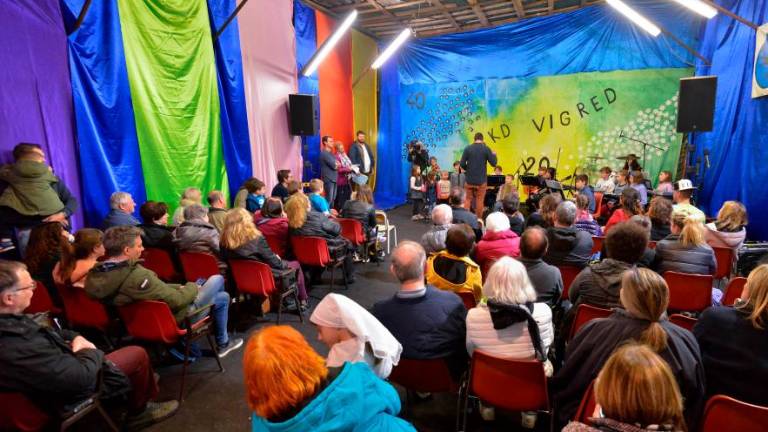 Že 40 let ponujajo možnost za druženje in kulturno udejstvovanje