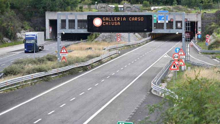 Padriški predor spet začasno zaprt