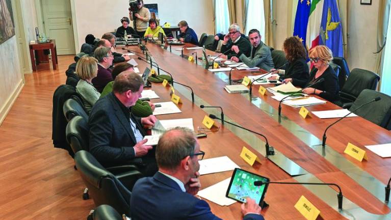 V paritetnem odboru ne soglašajo, kdaj je konec mandata