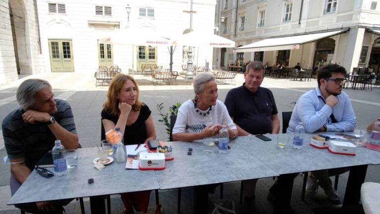 Za Russa s skupno sredinsko listo