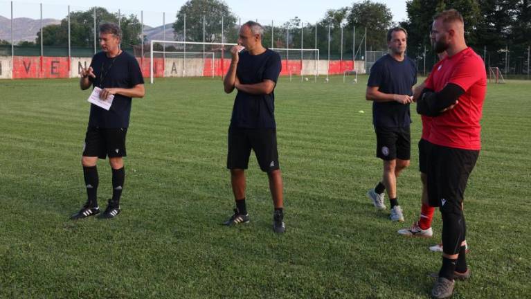 »Rojeva se nova ekipa, igrati bomo morali homogeno in hitro«