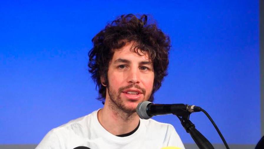 Glasnik gibanja sardin Mattia Santori (ANSA)