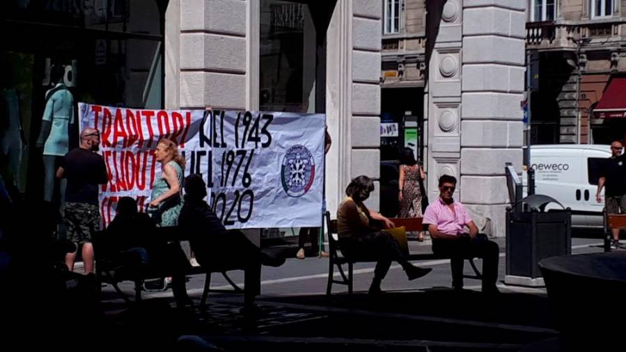 Pripadniki gibanja CasaPound