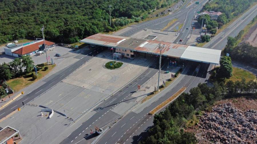 Gradbišče je v neposredni bližini mejnega prehoda Fernetiči (FOTODAMJ@N)