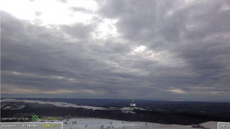 Občutno se je ohladilo, v Trstu je zapihala močna burja