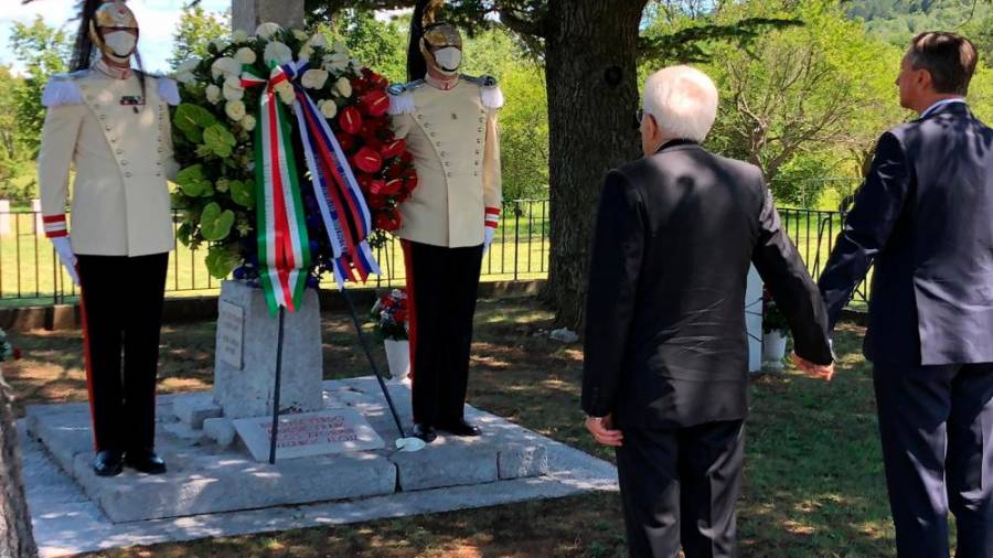 Zaključil se je zgodovinski dan