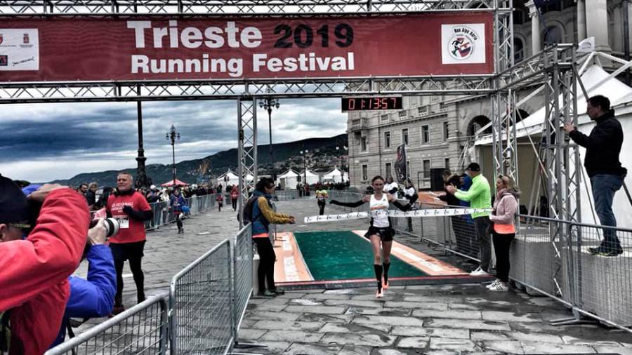 Volha Mazuronak (ORGANIZATOR)