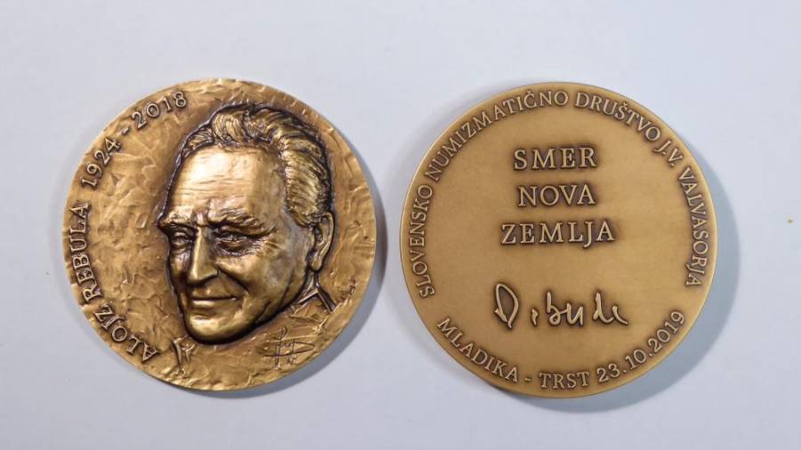 Spominska medalja, delo umetnika Jurija Devetaka
