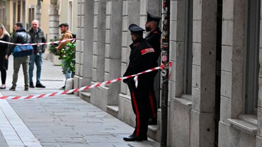 Na kraju so karabinjerji in forenziki, ki preiskujejo kraj domnevnega umora (FOTODAMJ@N)